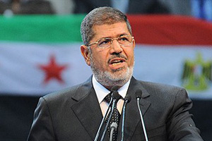 Mursi'nin diplomatik pasaportu iptal Mursi'nin diplomatik pasaportu iptal
