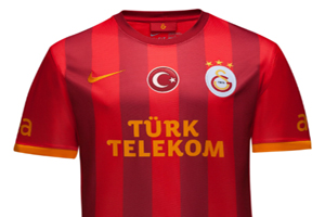 Galatasaray&#039;ın yeni forması tanıtıldı