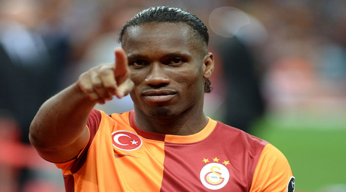 Ne kapris, ne izin, tam bir futbol aşığı Ne kapris, ne izin, tam bir futbol aşığı
