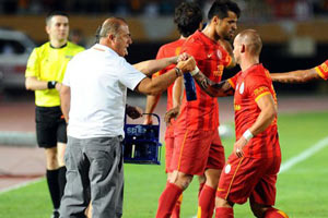Galatasaray beraberliği son nefeste kurtardı Galatasaray beraberliği son nefeste kurtardı