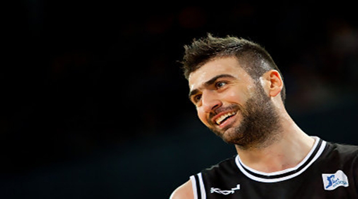Efes'in yeni transferi sapasağlam