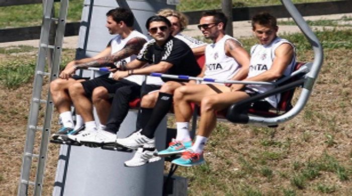 Beşiktaşlı futbolcuların teleferik keyfi