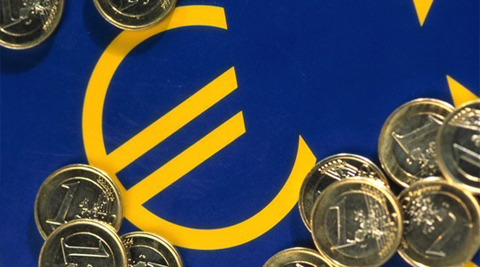 Euro Bölgesi daha çok borç batağına saplanıyor Euro Bölgesi daha çok borç batağına saplanıyor