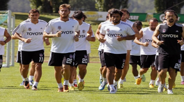 Beşiktaş Palermo yerine Sırp Cukaricki ile oynayacak Beşiktaş Palermo yerine Sırp Cukaricki ile oynayacak