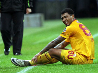 Colin Kazım'a Kayserispor'dan süper teklif Colin Kazım'a Kayserispor'dan süper teklif