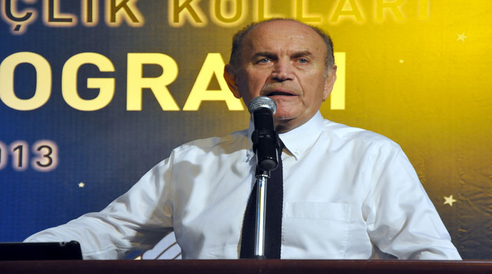 Kadir Topbaş'tan İstanbullulara yeni metro hattı müjdesi Kadir Topbaş'tan İstanbullulara yeni metro hattı müjdesi