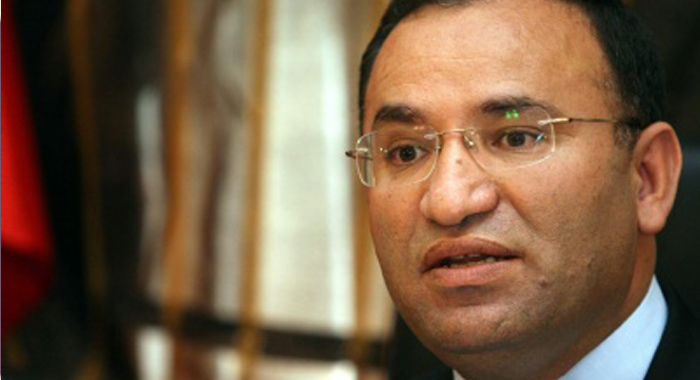 Bekir Bozdağ'dan 'vatandaşlık' açıklaması Bekir Bozdağ'dan 'vatandaşlık' açıklaması