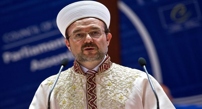 Görmez&#039;den Ekşi sözlüğe hakaret uyarısı