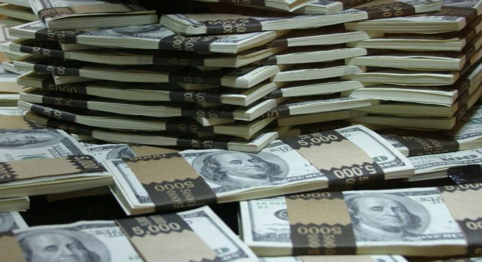 Dolar güne yükselişle başladı Dolar güne yükselişle başladı