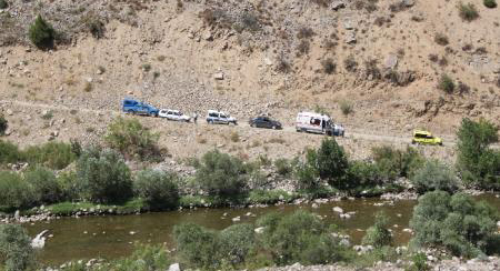 Nehre giren 2 genç boğuldu Nehre giren 2 genç boğuldu
