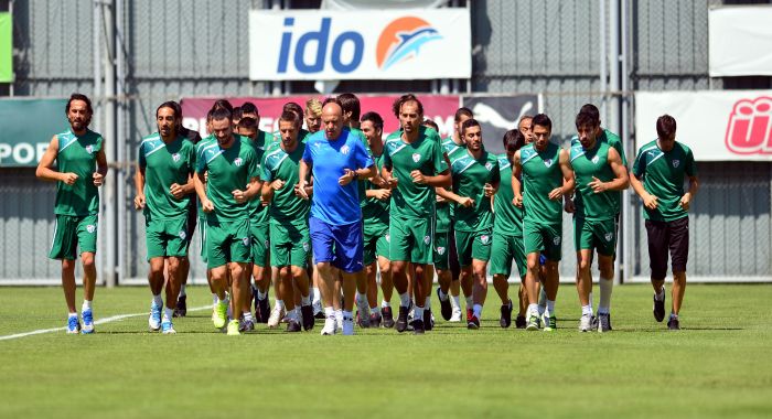 Bursaspor, antrenmanlara başladı
