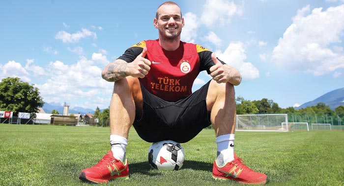 Sneijder, '10'u ben istedim' Sneijder, '10'u ben istedim'