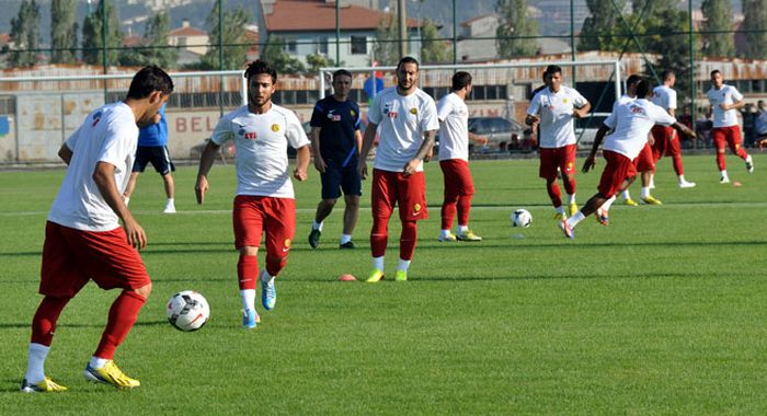 Eskişehirspor&#039;da hazırlıklar sürüyor
