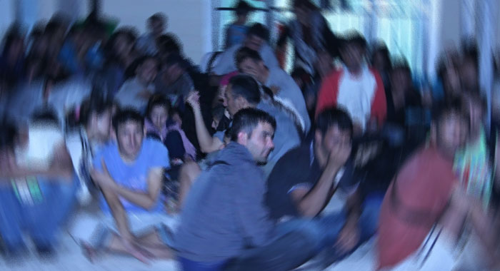 Sınırda Suriyeli 37 kaçak yakalandı Sınırda Suriyeli 37 kaçak yakalandı