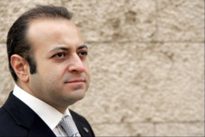 Bağış, 'Halkına kurşun sıkana lanet olsun' Bağış, 'Halkına kurşun sıkana lanet olsun'