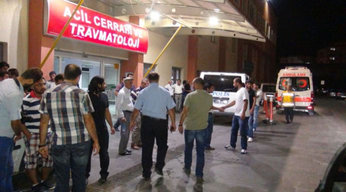 Diyarbakır&#039;da arazi kavgası, 8 ölü 4 yaralı