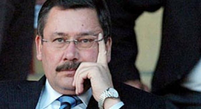 Melih Gökçek, &#039;ağaçları bahane ediyorlar&#039;