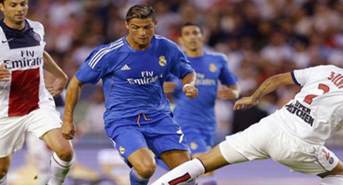 Real Madrid PSG'yi tek golle geçti Real Madrid PSG'yi tek golle geçti