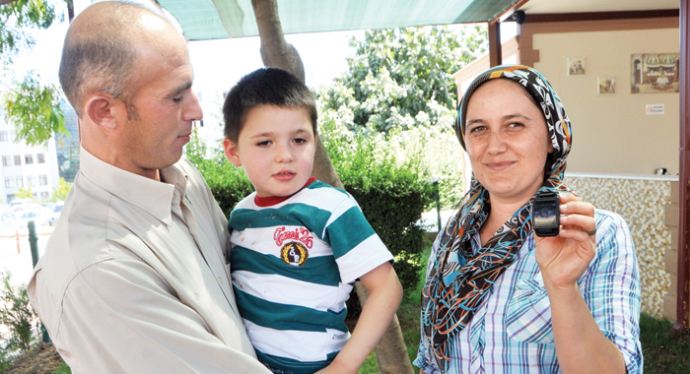 Pilli çocuk &#039;Sara&#039;yı yendi