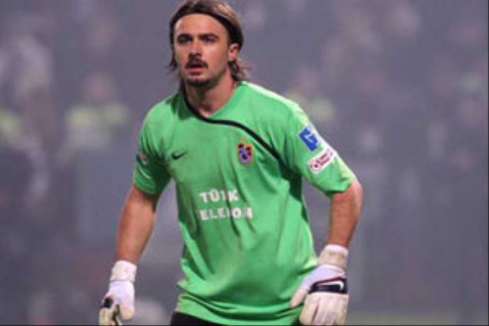Trabzonspor&#039;dan Onur&#039;a yeni sözleşme teklifi