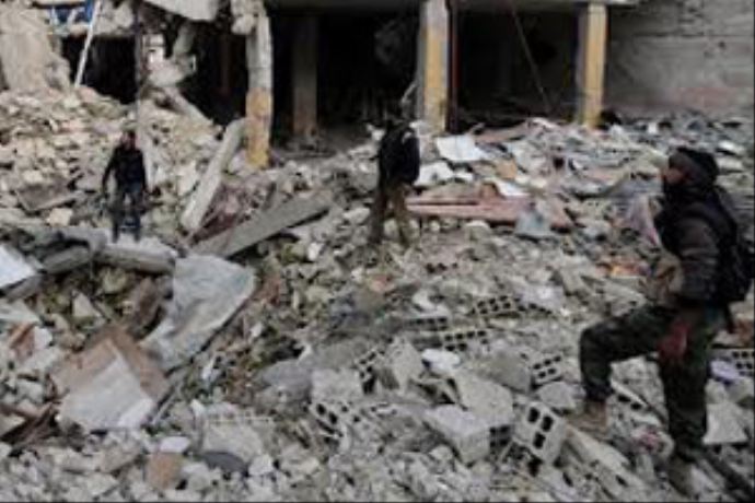 Esad saldırmaya devam ediyor, 73 ölü