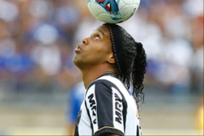 Ronaldinho'nun menejeri Beşiktaş için İstanbul'da Ronaldinho'nun menejeri Beşiktaş için İstanbul'da