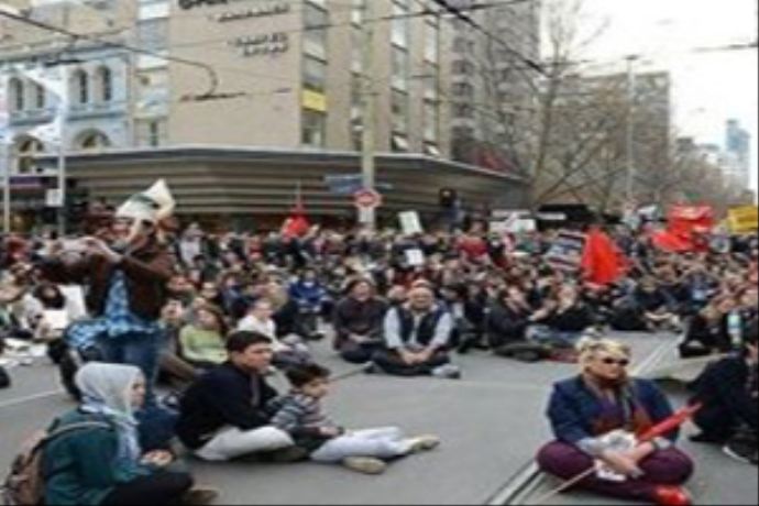Avustralya sığınmacıları geri gönderiyor Avustralya sığınmacıları geri gönderiyor