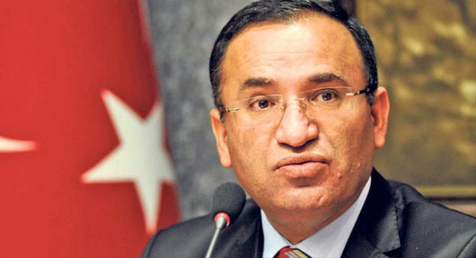 Bekir Bozdağ, 'Somali'deki yardımlarımız devam edecek' Bekir Bozdağ, 'Somali'deki yardımlarımız devam edecek'