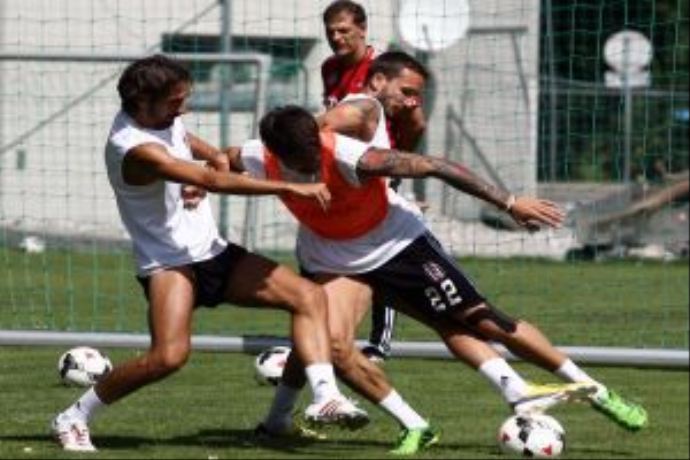Beşiktaş'ta parfümüne maç Beşiktaş'ta parfümüne maç