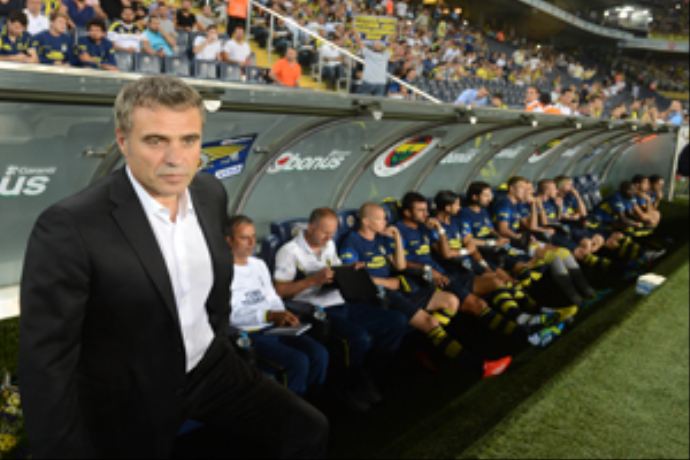 Ersun Yanal'dan Cardozo ve Emenike açıklaması