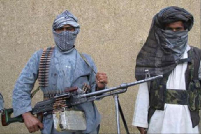 Taliban, tek tek çağırdığı 250 mahkûmu kaçırdı