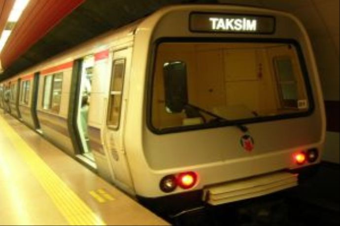 Metro duraklarında yeni uygulama