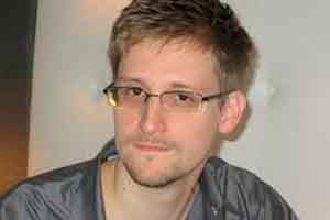 Venezuela'dan Snowden'e sığınma hakkı