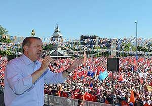 Başbakan Erdoğan yüzde 99,8&#039;le tek lider