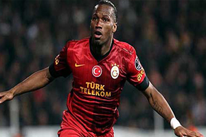Mourinho'yu Drogba'yı aradı Mourinho'yu Drogba'yı aradı