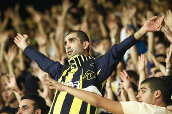 'Fenerbahçe'yi siyasete karıştırmanın anlamı yok' 'Fenerbahçe'yi siyasete karıştırmanın anlamı yok'