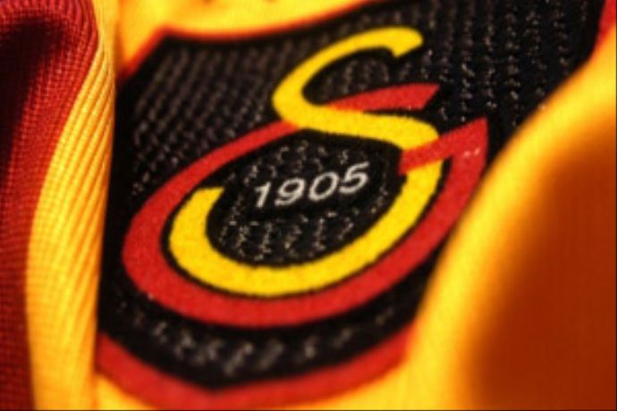 Galatasaray&#039;dan şaşırtan transfer
