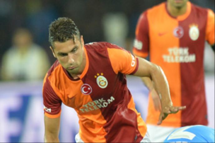 Galatasaray'da Burak Yılmaz İngiltere kadrosunda yok Galatasaray'da Burak Yılmaz İngiltere kadrosunda yok