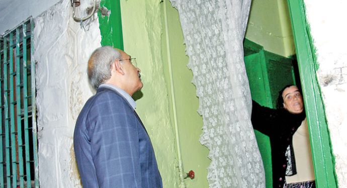 Kılıçdaroğlu&#039;ndan çat kapı ziyaret