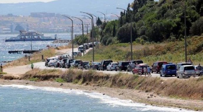 Bayram dönüş kuyruğu erken başladı Bayram dönüş kuyruğu erken başladı