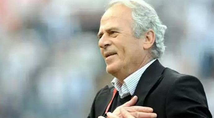 Mustafa Denizli'den Bursa'ya, 'Şu an için kabul edemem' Mustafa Denizli'den Bursa'ya, 'Şu an için kabul edemem'