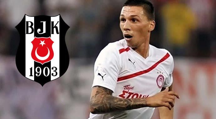 Beşiktaş sol bekini Yunanistan'da buldu Beşiktaş sol bekini Yunanistan'da buldu