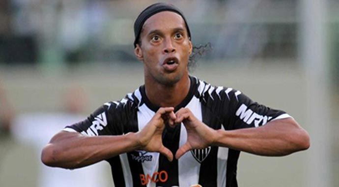 Beşiktaş Ronaldinho ile anlaştı, imza an meselesi Beşiktaş Ronaldinho ile anlaştı, imza an meselesi