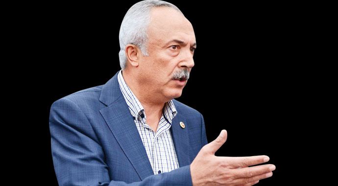 CHP'li Özdemir, 'Meclis'te her an silahlar çekilebilir' CHP'li Özdemir, 'Meclis'te her an silahlar çekilebilir'
