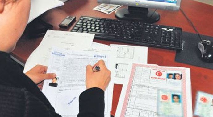 Değnekçiler temizlenecek 'üniversiteli aracı' gelecek Değnekçiler temizlenecek 'üniversiteli aracı' gelecek