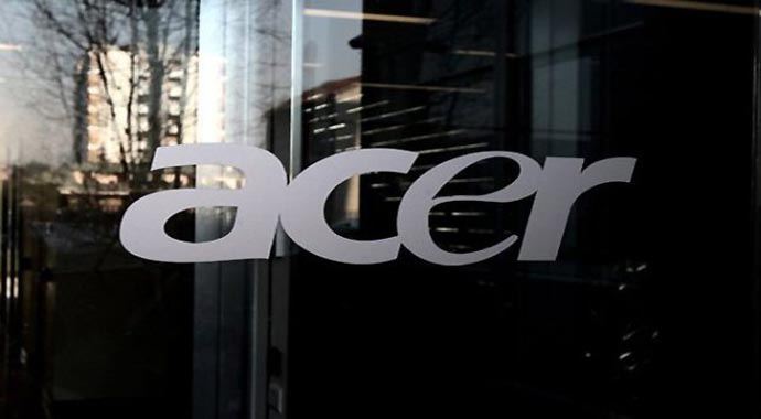Microsoft'a bir darbe de Acer'dan