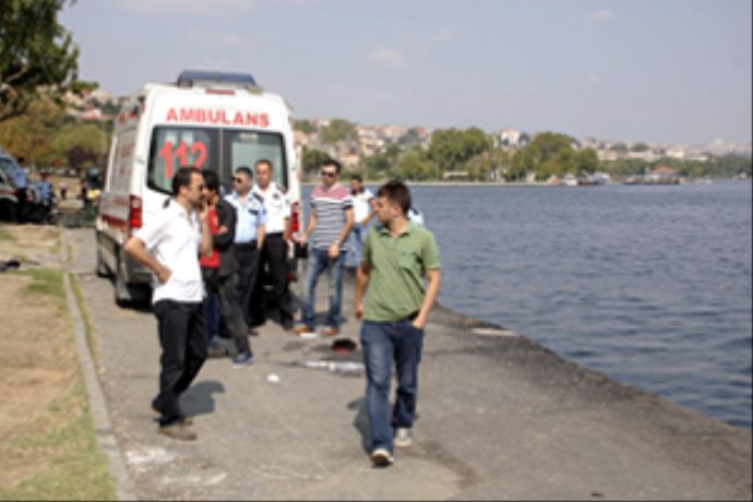 Serinlemek için girdiği Haliç'te boğuldu Serinlemek için girdiği Haliç'te boğuldu