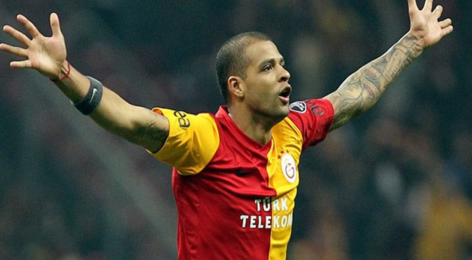Melo&#039;dan gazeteciye çok ağır sözler