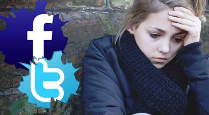 Twitter ve Facebook gençleri bunalıma sokuyor Twitter ve Facebook gençleri bunalıma sokuyor