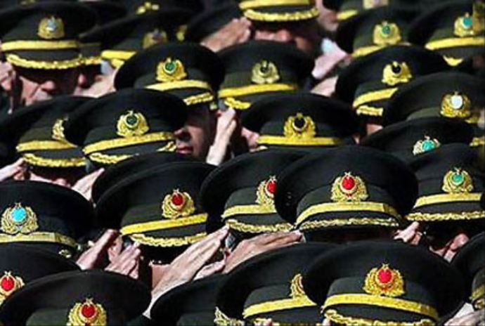 İran'dan Türk subayları hakkında 'yok artık' dedirten iddia İran'dan Türk subayları hakkında 'yok artık' dedirten iddia